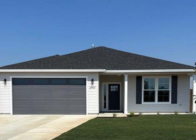 Property at 3747 Ford Dr, Medford, OR 97504, 3 beds, 2 baths