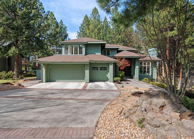 Property at 20442 Timberline Ct, Bend, OR 97702, 3 beds, 3 baths