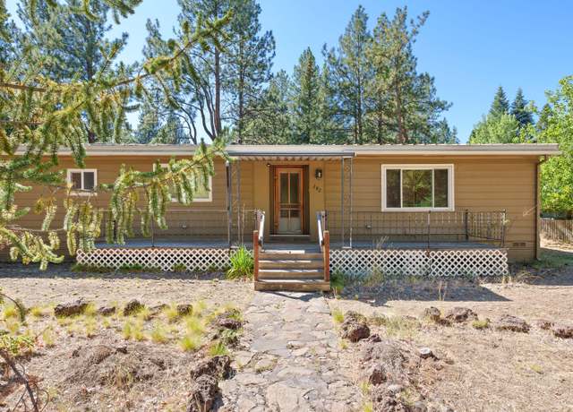 Property at 282 E Black Crater Ave, Sisters, OR 97759, 3 beds, 2 baths