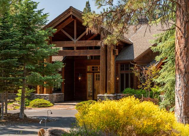 Property at 16921 Lady Caroline Dr, Sisters, OR 97759, 4 beds, 5.5 baths
