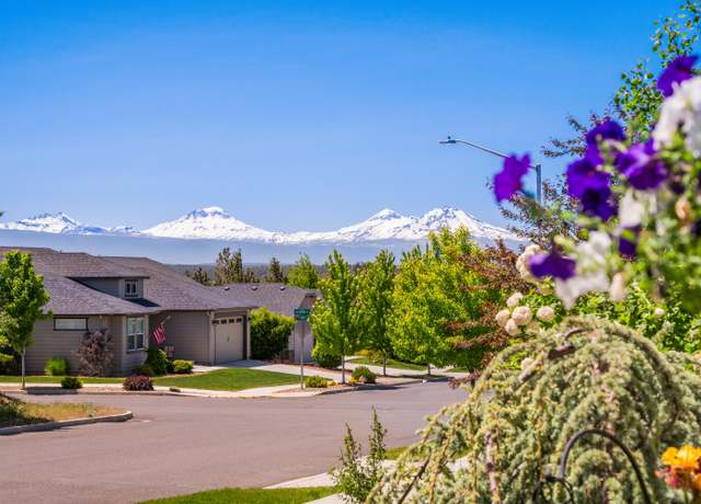 Property at 4677 SW Volcano Ave, Redmond, OR 97756, 4 beds, 2 baths