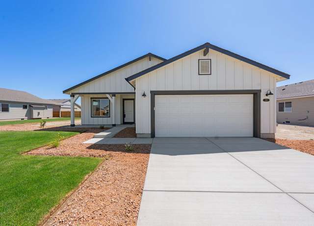 Property at 253 NW Par Ave #103, Madras, OR 97741, 3 beds, 2 baths