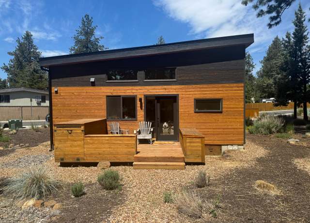 Property at 61304 SE Wizard Ln #11, Bend, OR 97702, 2 beds, 1 bath