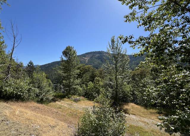 Property at 1636 Panoramic Loop #212, Grants Pass, OR 97527