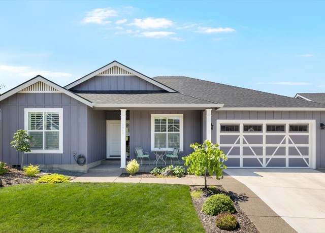Property at 3860 Arena Dr, Medford, OR 97504, 3 beds, 2 baths