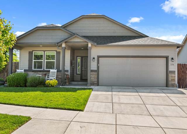 Property at 3286 Torrent St, Medford, OR 97504, 3 beds, 2 baths