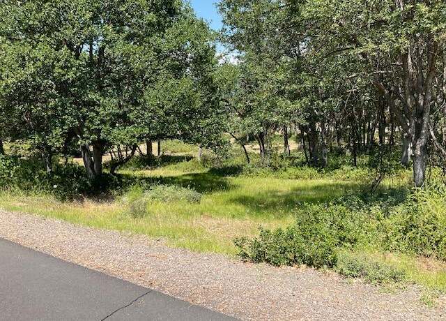 Property at Coopers Hawk Rd Lot 881, Klamath Falls, OR 97601