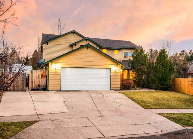 Property at 19975 Rock Bluff Cir, Bend, OR 97702, 5 beds, 3 baths