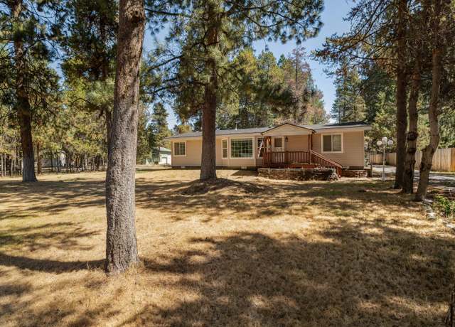 Property at 55858 Blue Eagle Rd, Bend, OR 97707, 3 beds, 2 baths