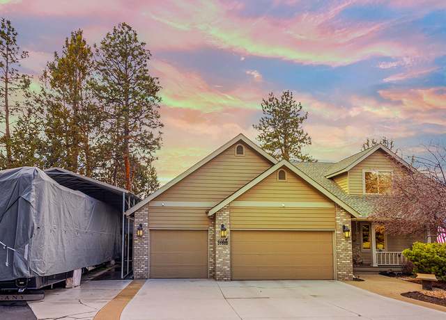 Property at 20905 Clear View Ct, Bend, OR 97702, 3 beds, 2.5 baths