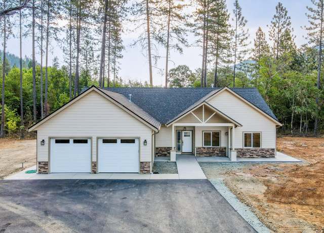 Property at 145 Ridge View Ln Lot 1, Grants Pass, OR 97527, 4 beds, 2 baths