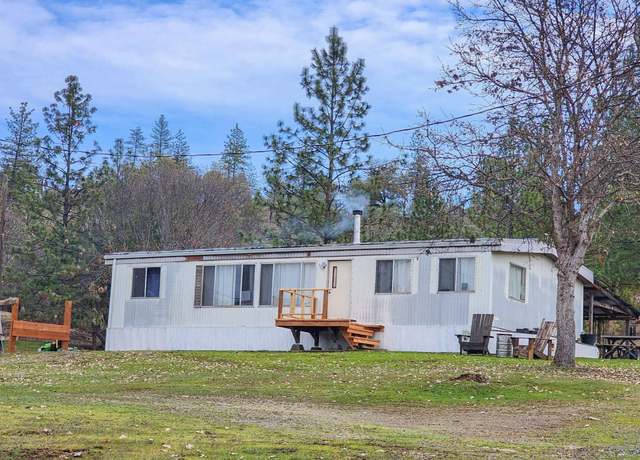 Property at 16900 Antioch Rd, White City, OR 97503, 2 beds, 2 baths