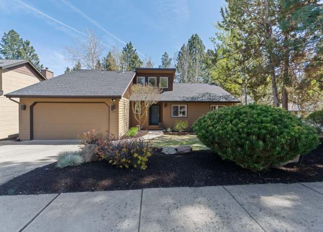Property at 1114 NW Knoxville Ct, Bend, OR 97703, 3 beds, 2 baths
