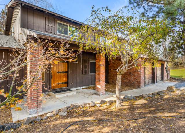 Property at 62255 Wallace Rd, Bend, OR 97701, 4 beds, 4 baths