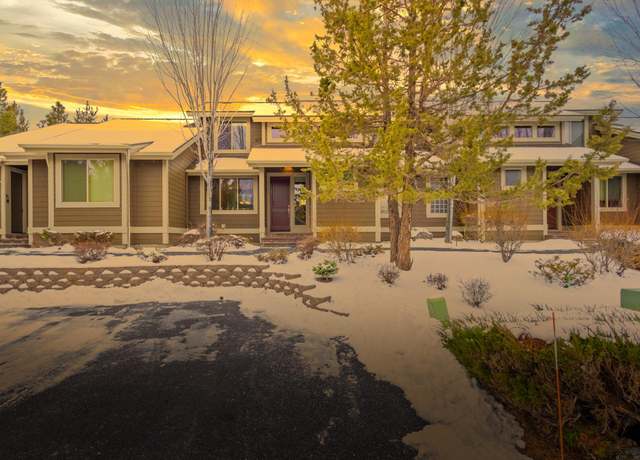 Property at 1421 Highland View Loop, Redmond, OR 97756, 3 beds, 2.5 baths
