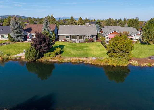 Property at 63326 NE Brightwater Dr, Bend, OR 97701, 3 beds, 2 baths