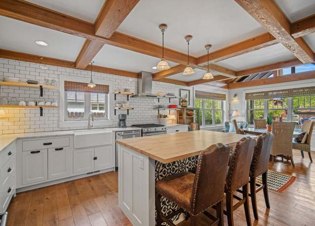 Property at 1161 NW Federal St, Bend, OR 97703, 3 beds, 1.5 baths