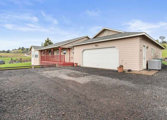 Property at 1840 Old Fort Rd, Klamath Falls, OR 97601, 3 beds, 2.5 baths