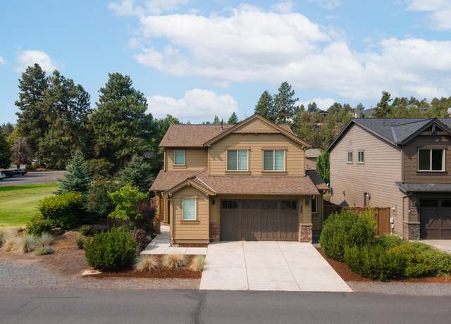 Photo of 3007 NW Clubhouse Dr, Bend, OR 97703