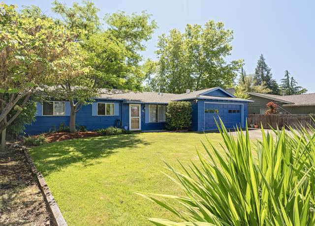 Property at 1888 Alcan Dr, Medford, OR 97504, 3 beds, 1.5 baths