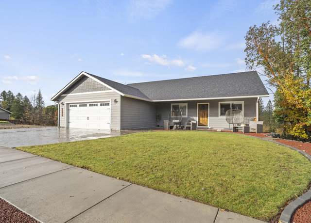 Property at 1272 Green Valley Dr, Cave Junction, OR 97523, 3 beds, 2 baths