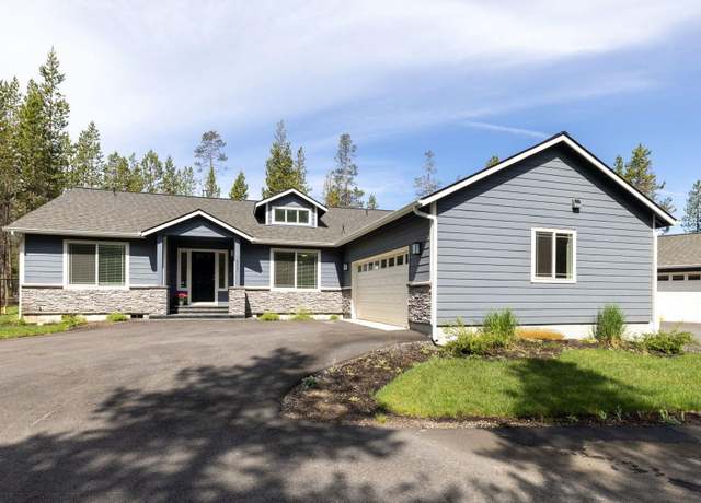 Property at 16337 Lava Dr, La Pine, OR 97739, 3 beds, 2.5 baths