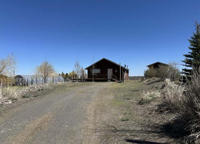 Property at 86196 Thorn St, Christmas Valley, OR 97641, 1 bed, 1 bath
