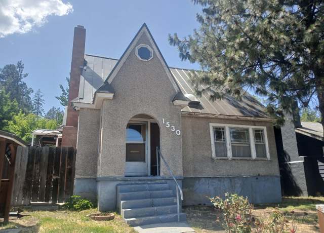Property at 1530 Crescent Ave, Klamath Falls, OR 97601, 3 beds, 1.5 baths