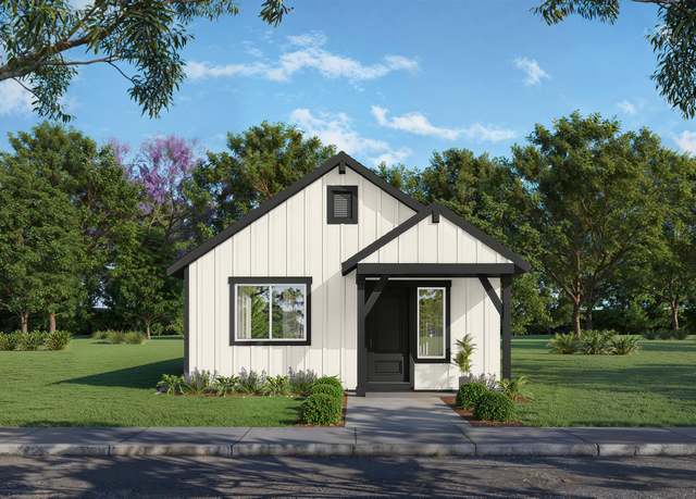 Property at 4010 SW Obsidian Ave #194, Redmond, OR 97756, 2 beds, 1 bath