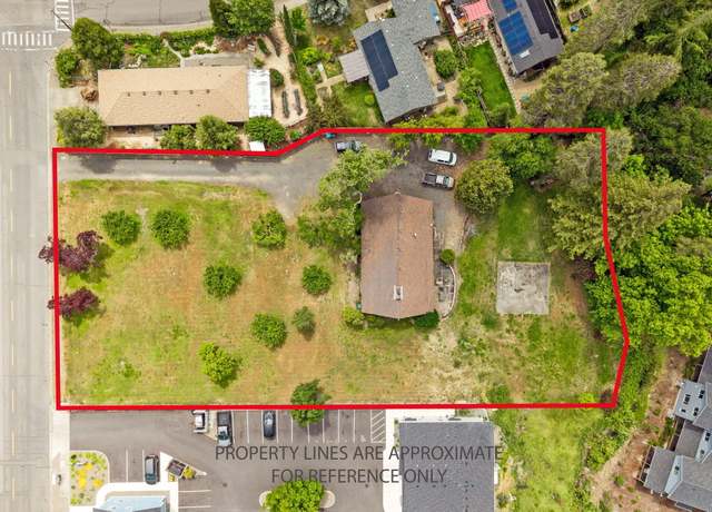 Property at 616 Cheryl Ln, Phoenix, OR 97535, 3 beds, 2 baths