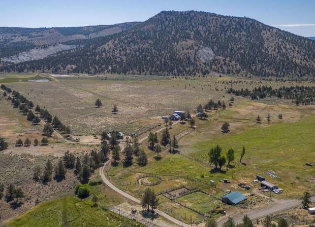 Property at 32500 SE Tackman Rd, Prineville, OR 97754, 4 beds, 2 baths