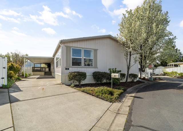 Property at 4425 W Main St Spc 11, Medford, OR 97501, 3 beds, 2 baths