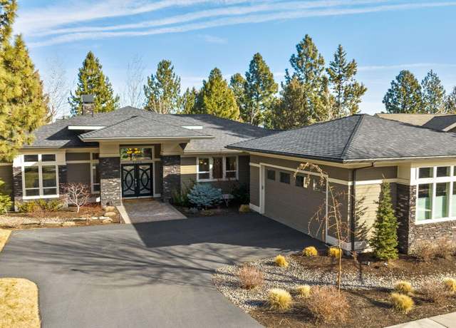 Property at 3406 NW Bryce Canyon Ln, Bend, OR 97703, 3 beds, 2.5 baths