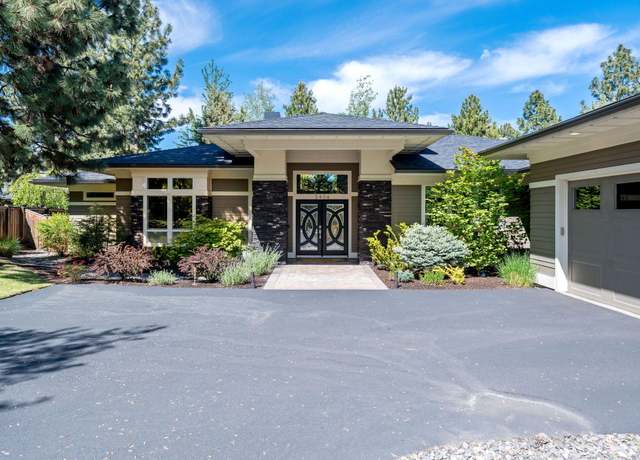 Property at 3406 NW Bryce Canyon Ln, Bend, OR 97703, 3 beds, 2.5 baths
