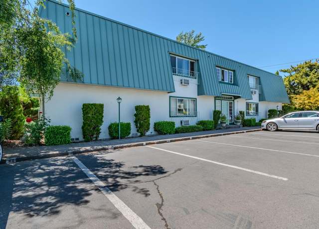 Property at 349 W Pine St, Central Point, OR 97502
