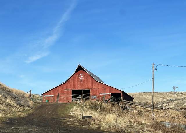 Property at 21064 Edwards Rd, Condon, OR 97823, 3 beds, 2 baths