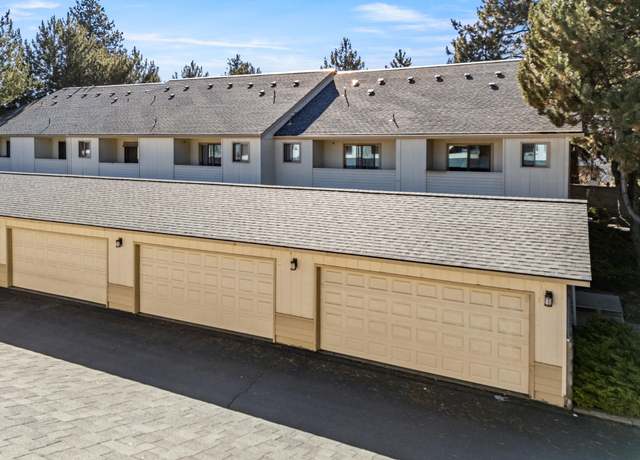 Property at 1050 NE Butler Market Rd Apt 2, Bend, OR 97701, 2 beds, 2.5 baths