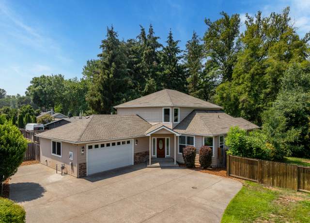 Property at 133 Mini Ln, Grants Pass, OR 97527, 3 beds, 2.5 baths