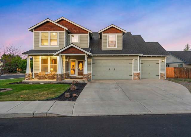 Property at 2228 NW 22nd St, Redmond, OR 97756, 5 beds, 2.5 baths