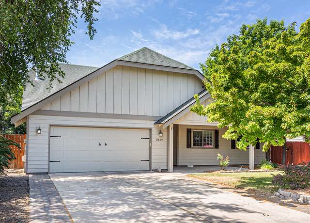 Property at 2459 NW 22nd St, Redmond, OR 97756, 4 beds, 3 baths