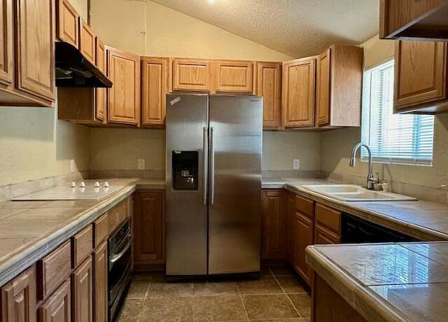 Property at 52760 Wayside Loop, La Pine, OR 97739, 3 beds, 1 bath