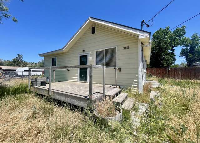 Property at 3151 Emerald St, Klamath Falls, OR 97603, 2 beds, 2 baths
