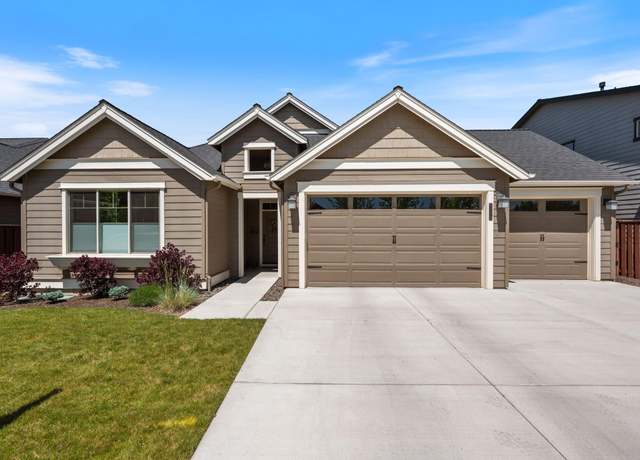 Property at 1229 NE Sunrise St, Prineville, OR 97754, 3 beds, 3 baths