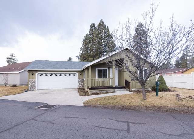 Property at 479 N Wheeler Loop, Sisters, OR 97759, 3 beds, 2 baths