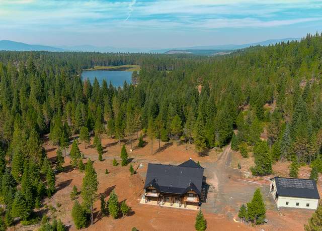 Property at 1240 Parsnip Loop, Butte Falls, OR 97522, 5 beds, 5.5 baths