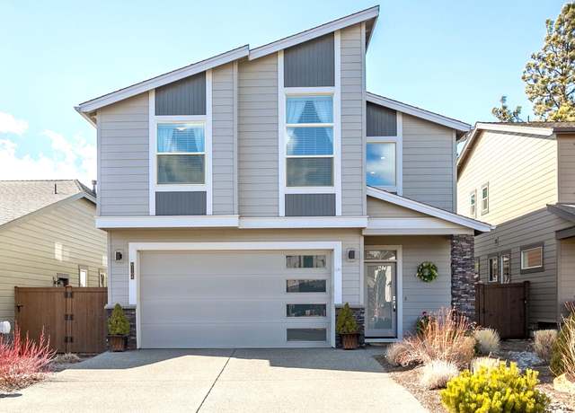 Property at 61108 SE Stari Most Loop, Bend, OR 97702, 3 beds, 2.5 baths
