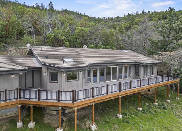 Property at 465 Strawberry Hill Ln, Jacksonville, OR 97530, 3 beds, 2.5 baths