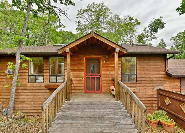 Property at 405 Wrights Creek Dr, Ashland, OR 97520, 3 beds, 2 baths