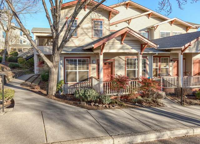 Property at 905 Mountain Meadows Cir, Ashland, OR 97520, 1 bed, 1.5 baths
