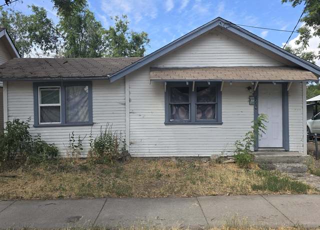 Property at 1226 Division St, Klamath Falls, OR 97601, 2 beds, 1 bath